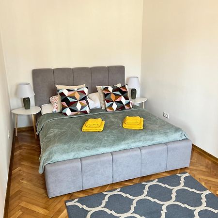 Apartamenty Centrum Warsaw Exterior photo